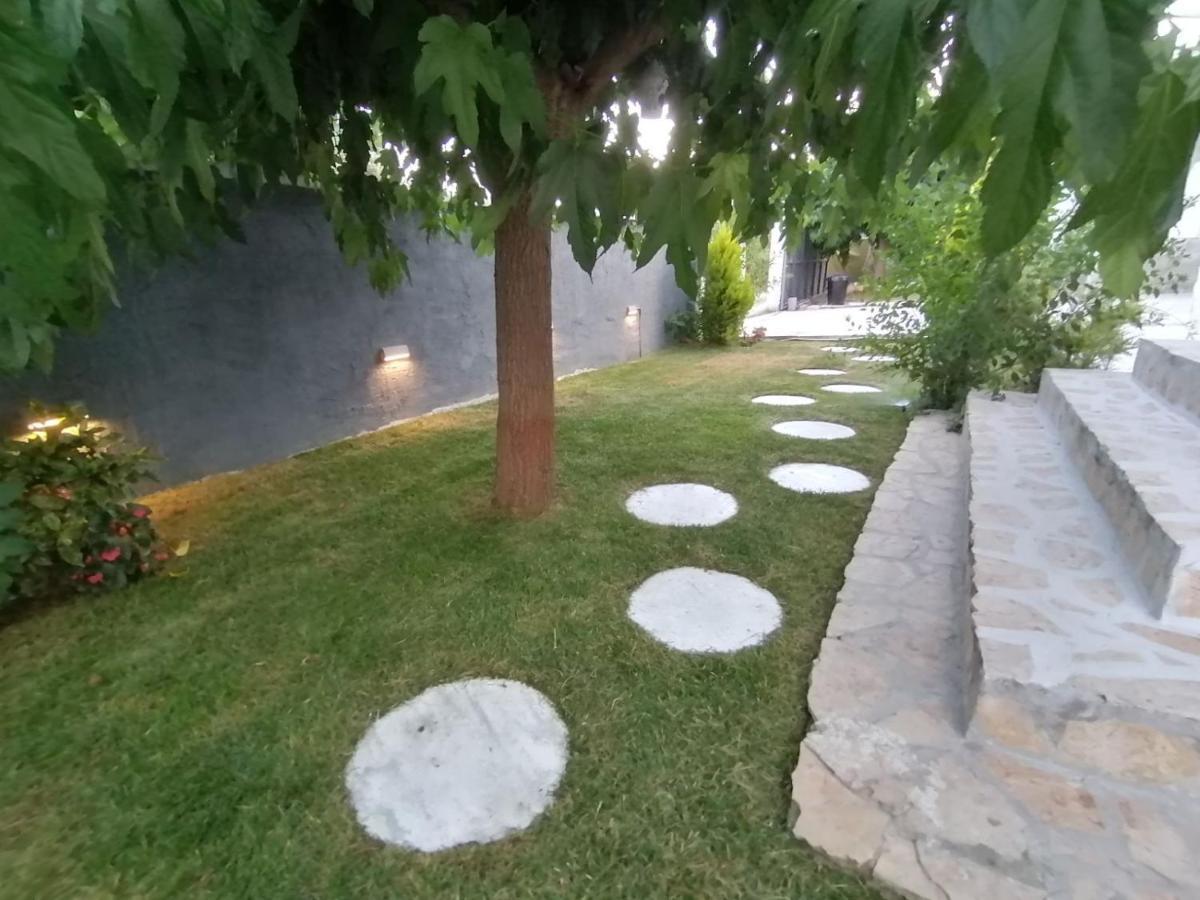 Newly Built All Season Resort Nea Silata Ngoại thất bức ảnh
